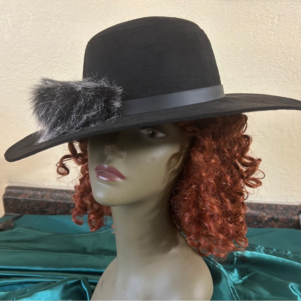 Chic Black Hat with Faux Fur Detail
